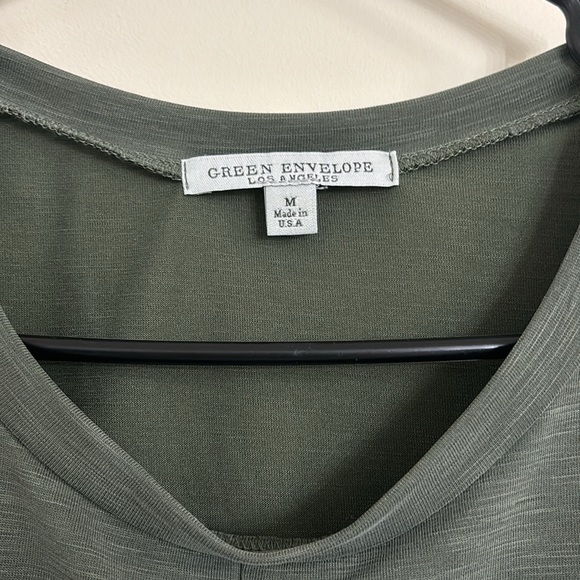 Green Envelope Blouse - Picture 2 of 3